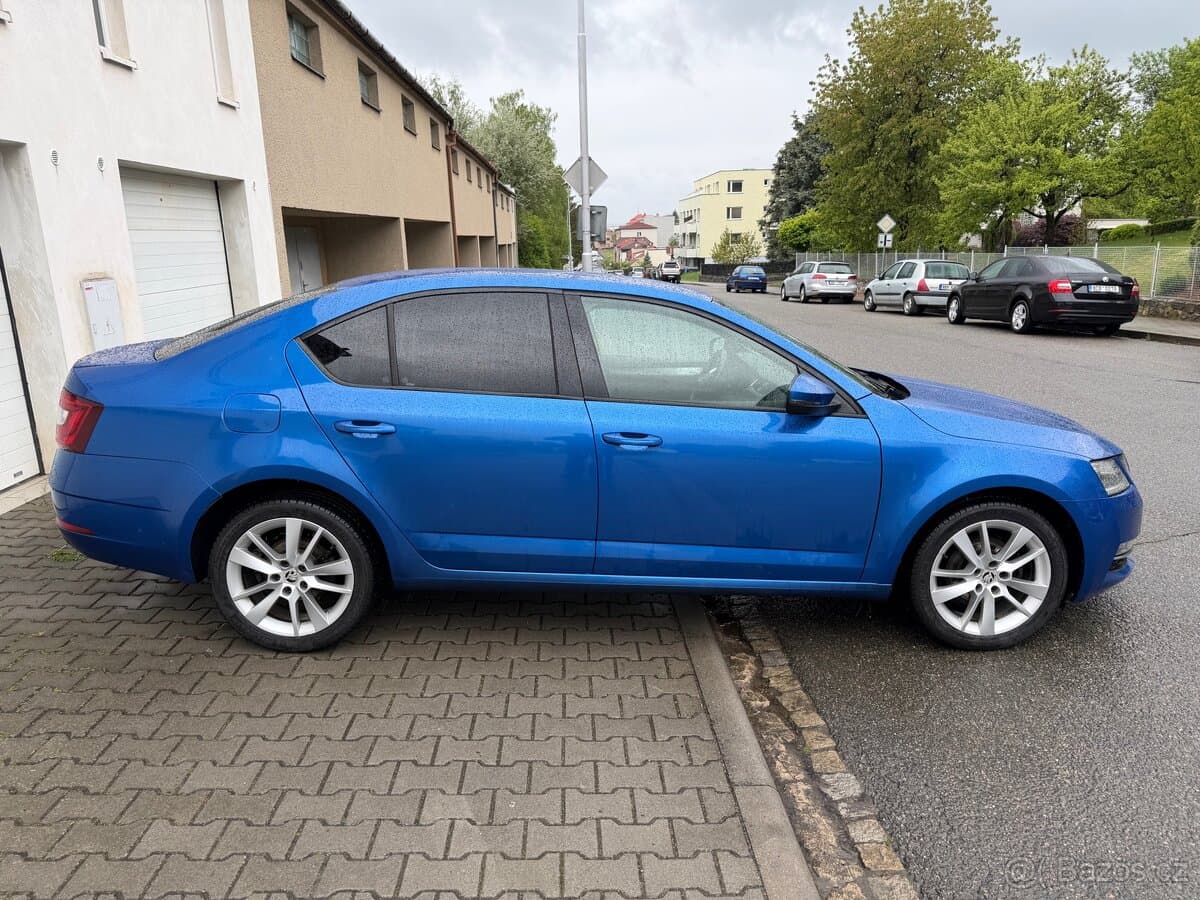 Škoda OCTAVIA - 5
