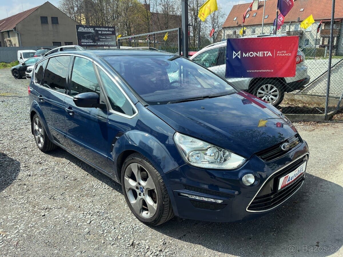 2011 Ford S-MAX - 5