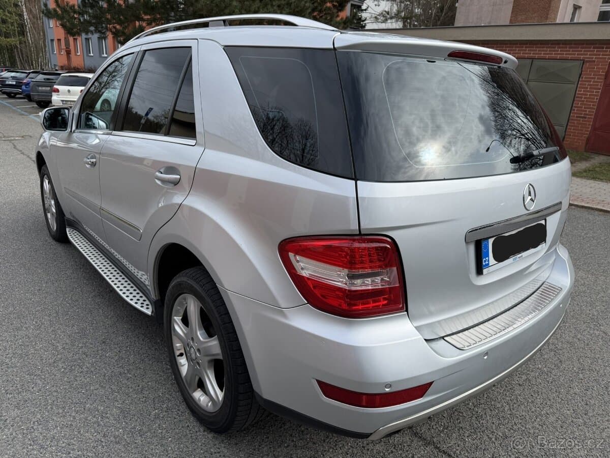 2010 Mercedes-Benz M-CLASS - 5