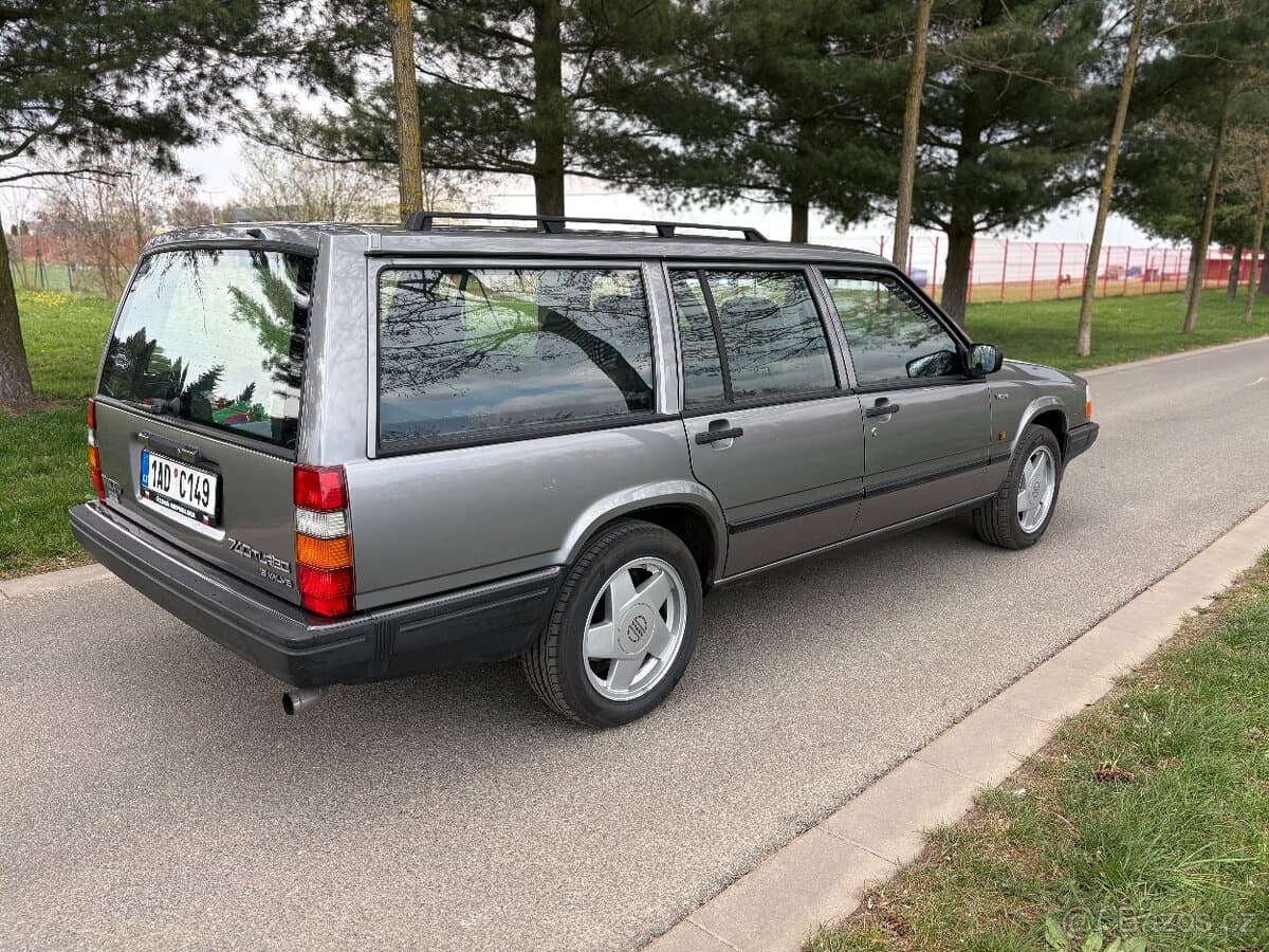 1989 Volvo 740 - 5
