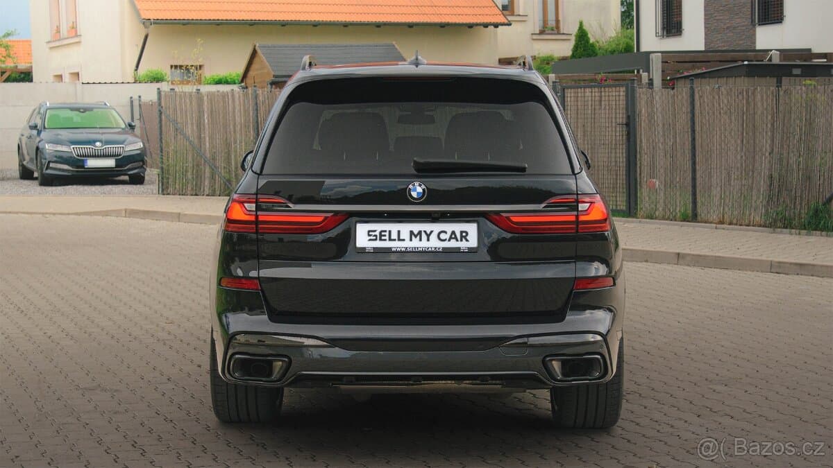 2021 BMW X7 - 5