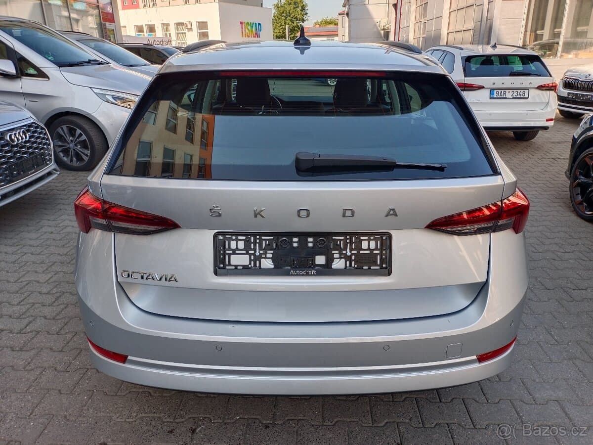 Škoda OCTAVIA - 5