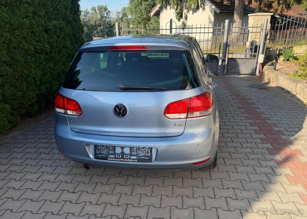 2010 Volkswagen GOLF - 5