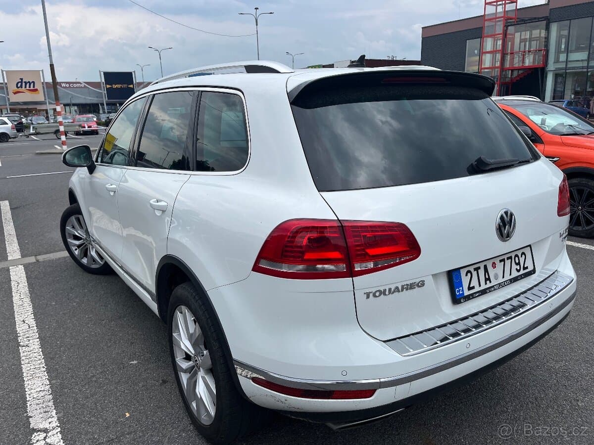 2014 Volkswagen TOUAREG - 5