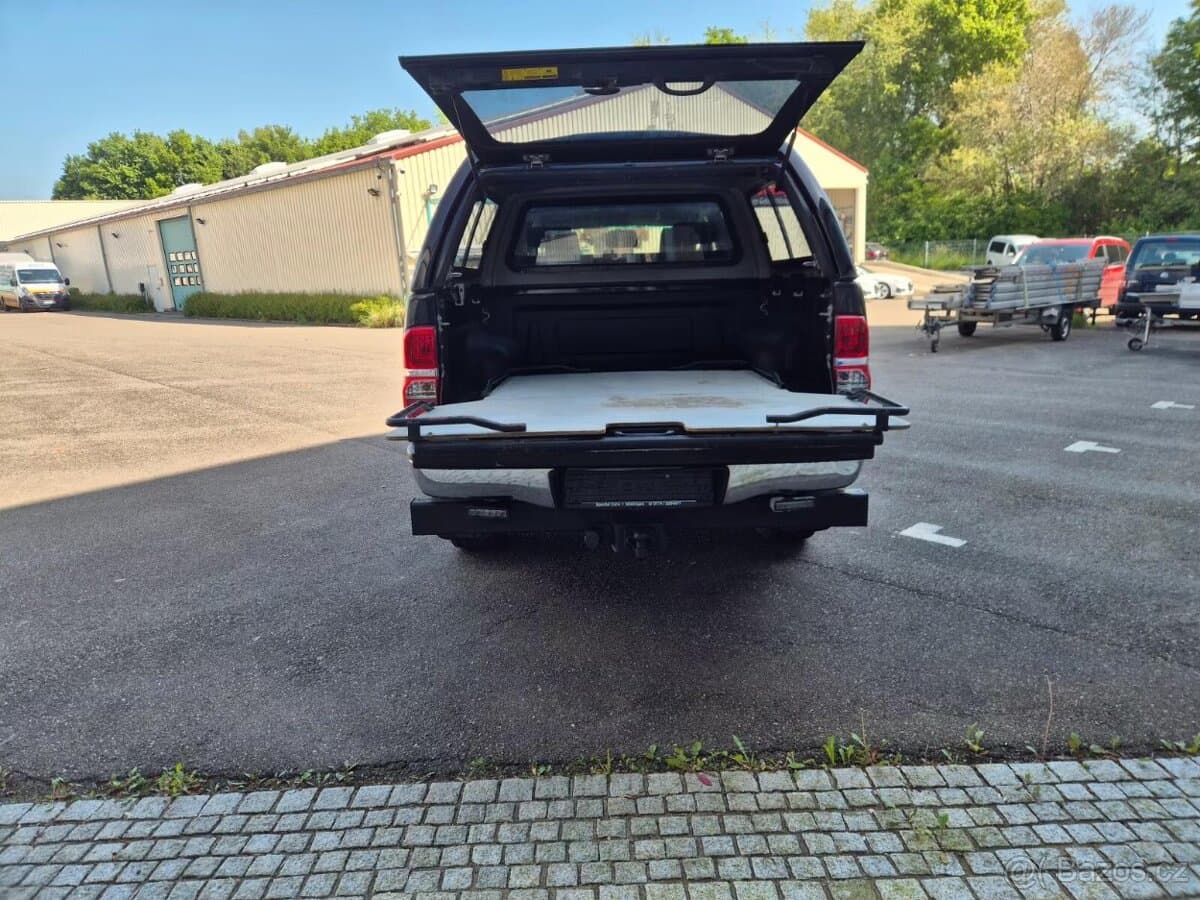 2015 Toyota HILUX - 5