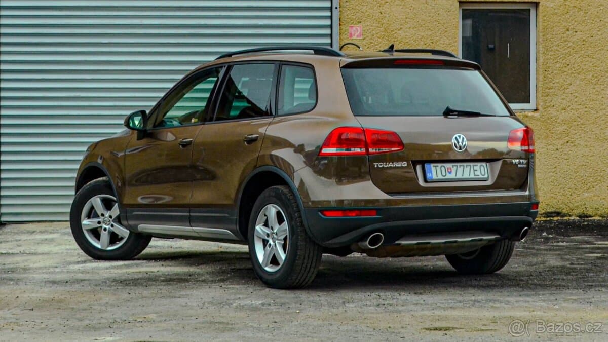 2011 Volkswagen TOUAREG - 5