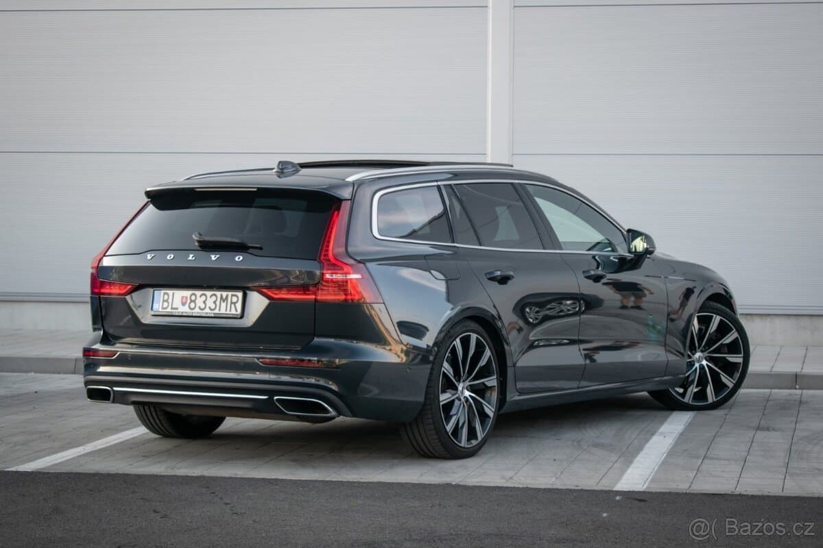 2018 Volvo V60 - 5