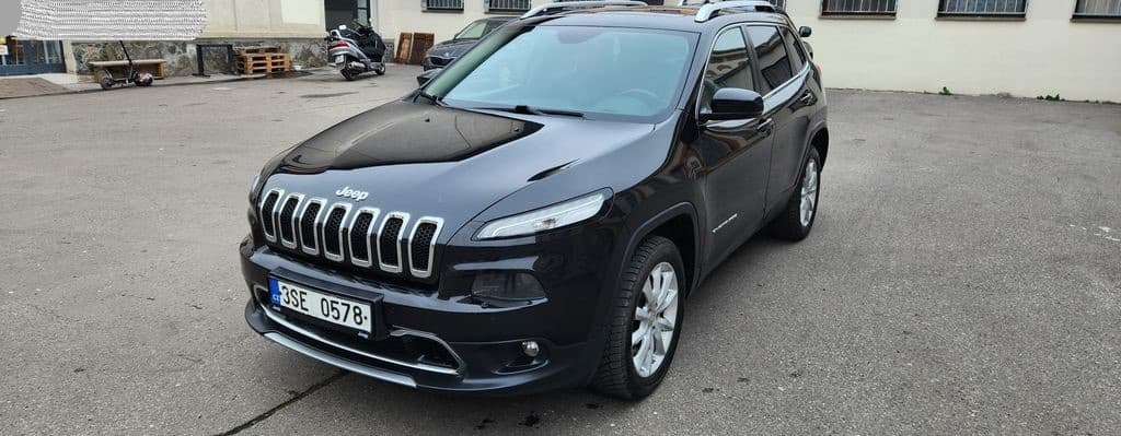 2015 Jeep CHEROKEE - 5