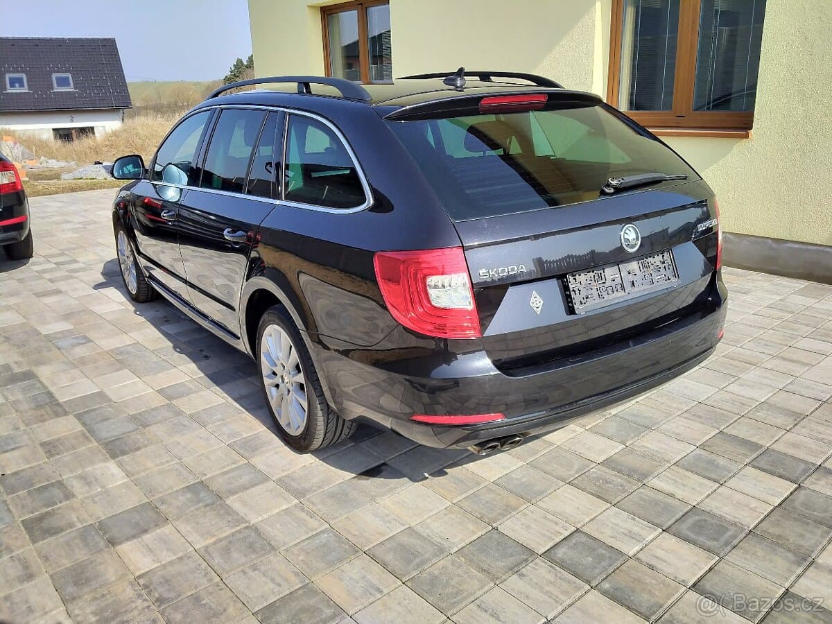 2014 Škoda SUPERB - 5