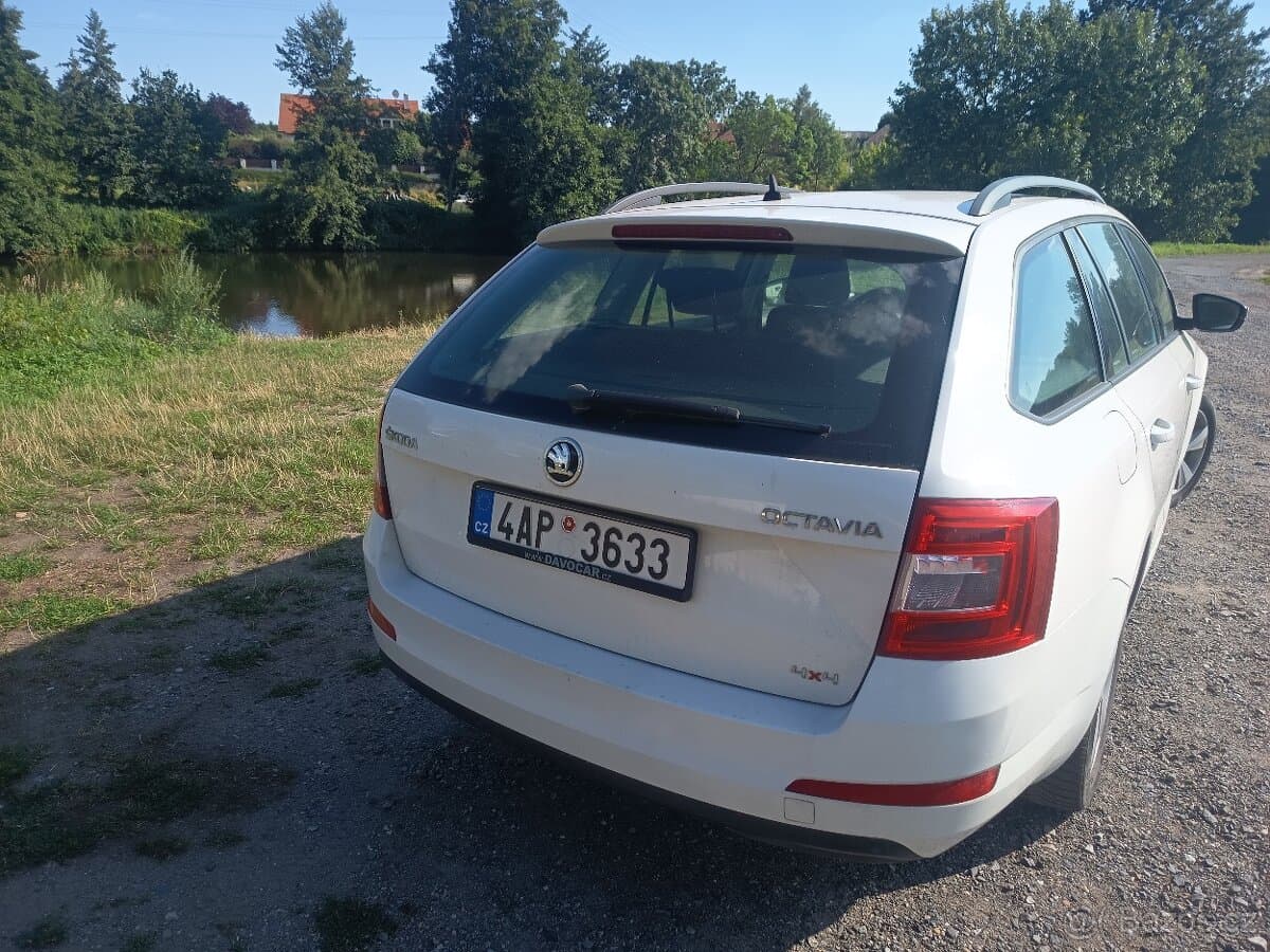 Škoda OCTAVIA - 5