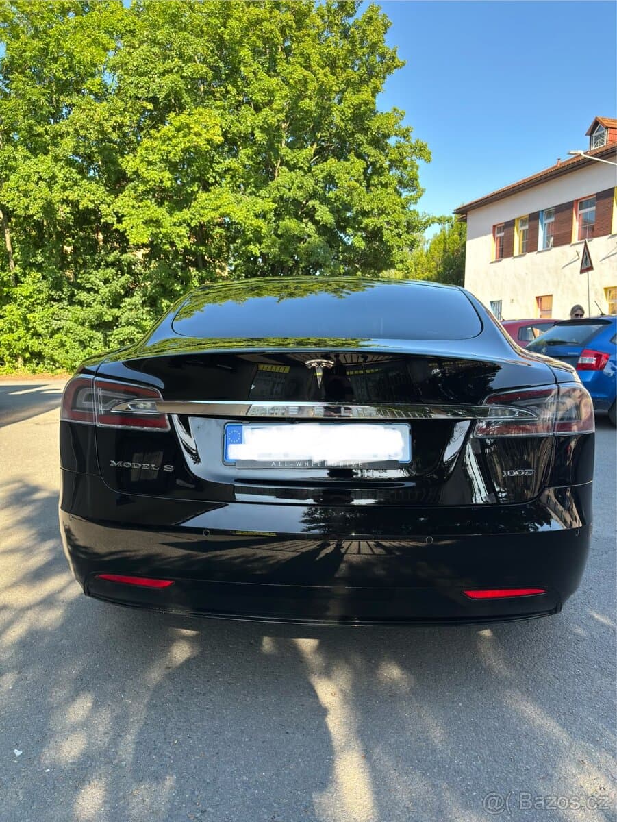 2018 Tesla MODEL S - 5