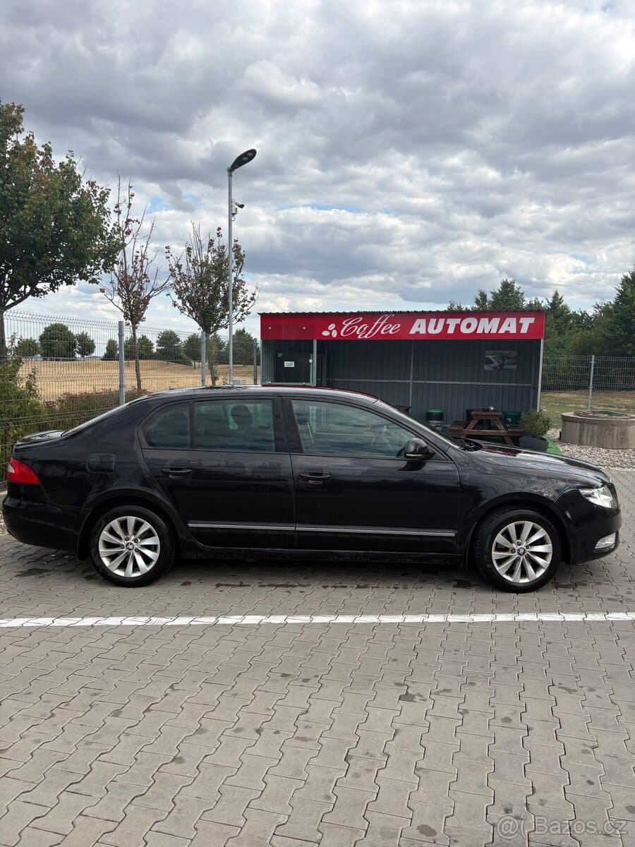2013 Škoda SUPERB - 5