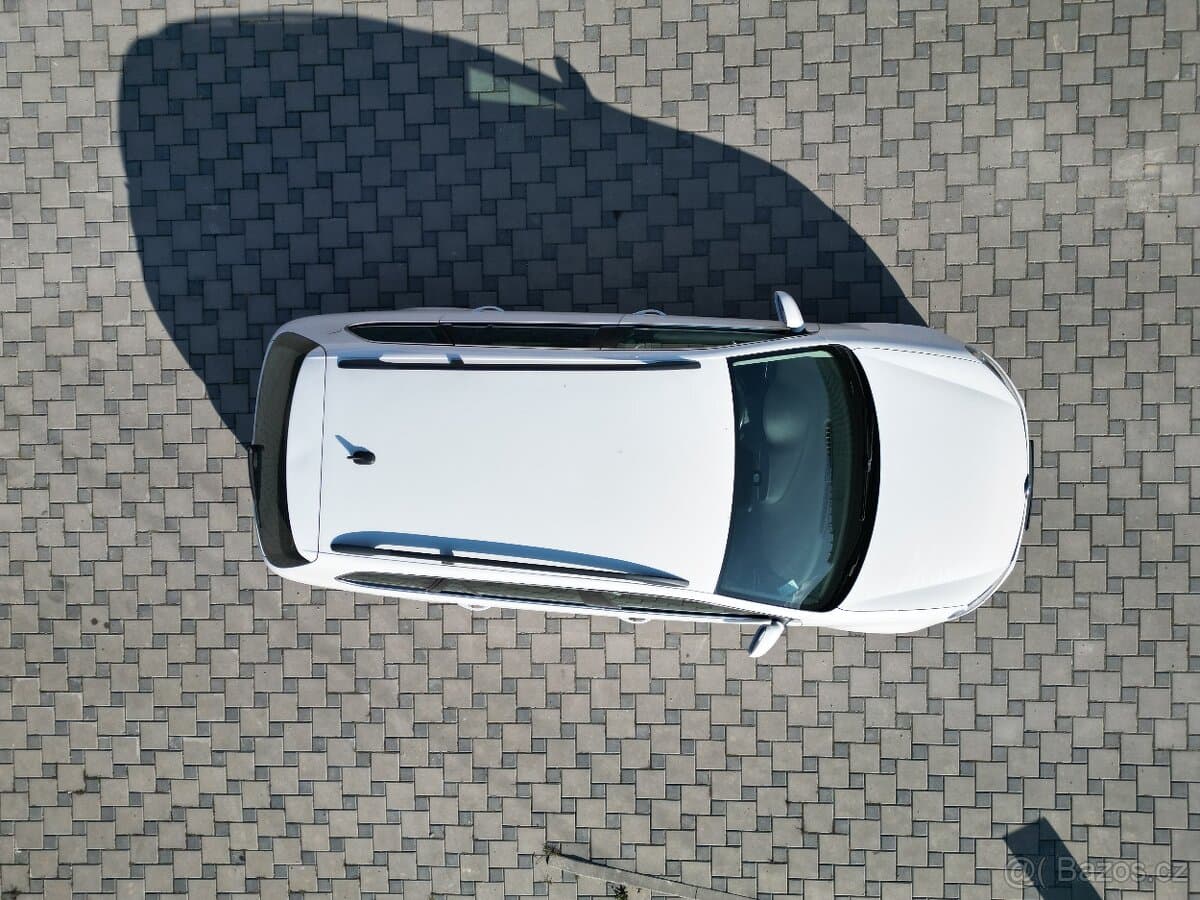 2010 Volkswagen GOLF - 5