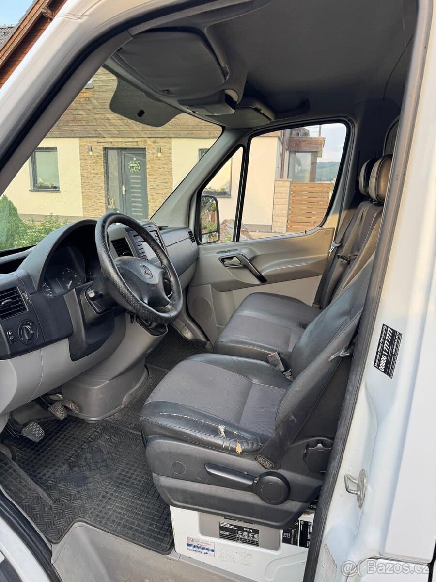 2010 Mercedes-Benz SPRINTER - 5