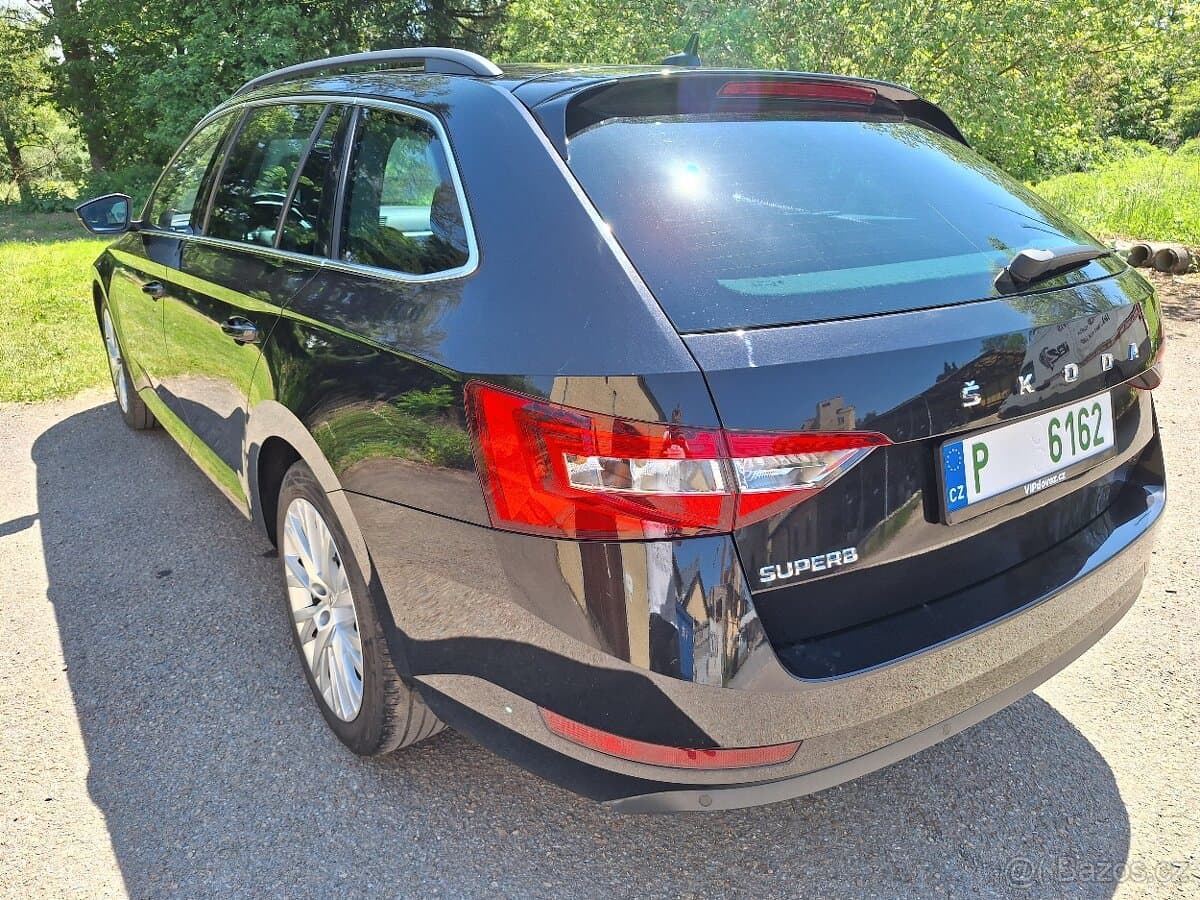 2020 Škoda SUPERB - 5