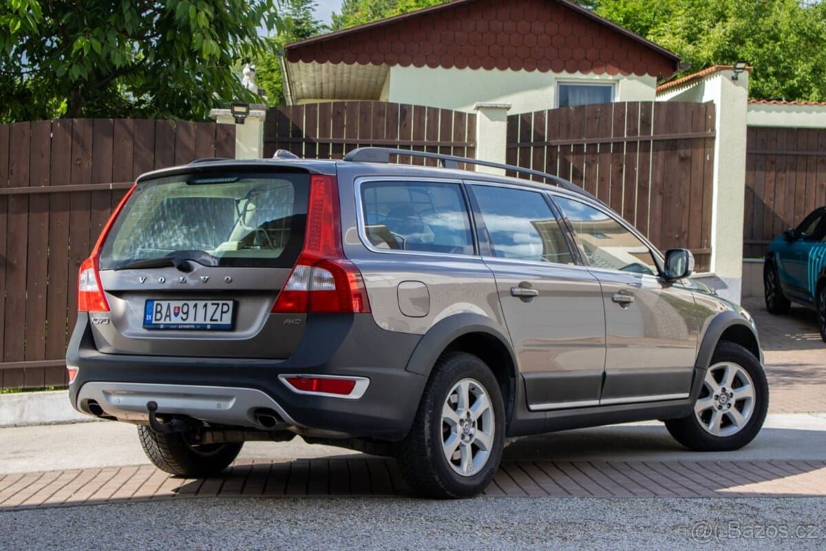 2010 Volvo XC70 - 5