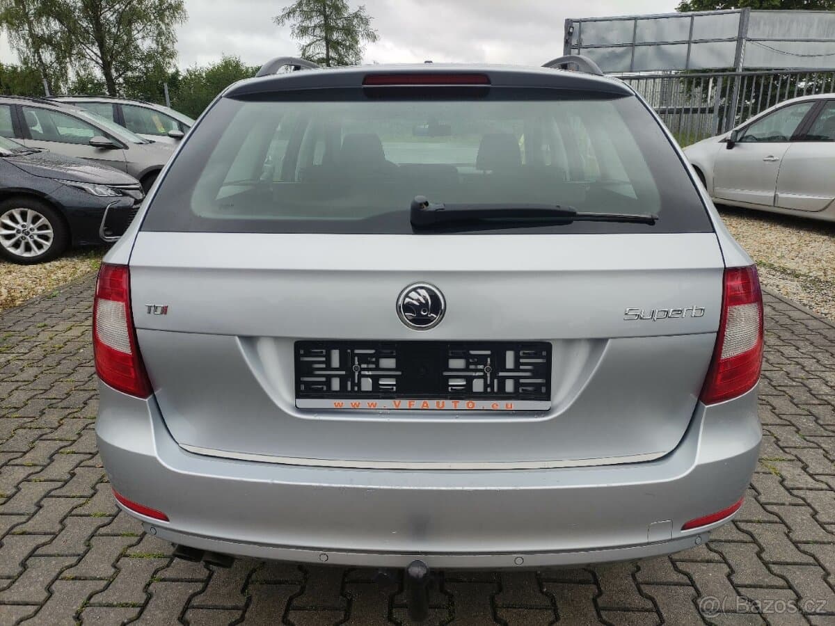 2013 Škoda SUPERB - 5