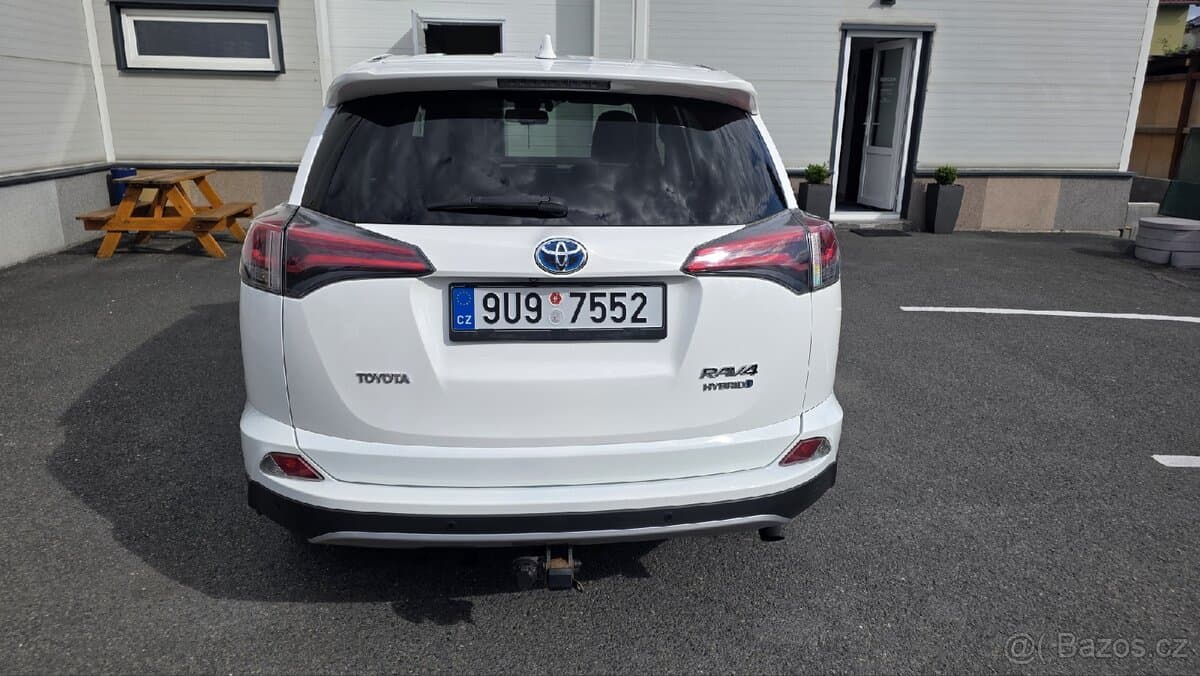 2019 Toyota RAV4 - 5