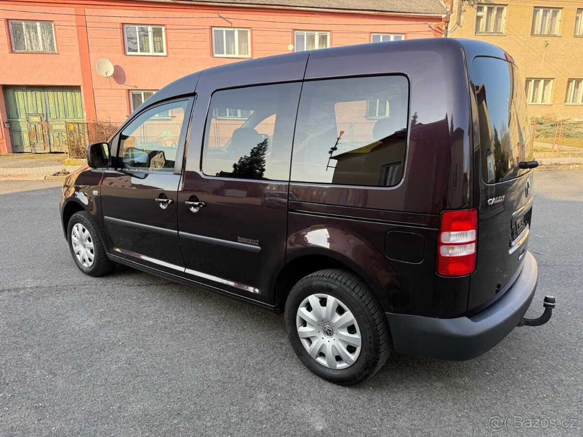 2011 Volkswagen CADDY - 5