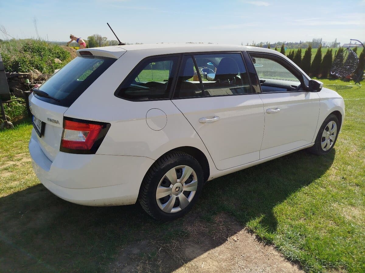 2016 Škoda FABIA - 5