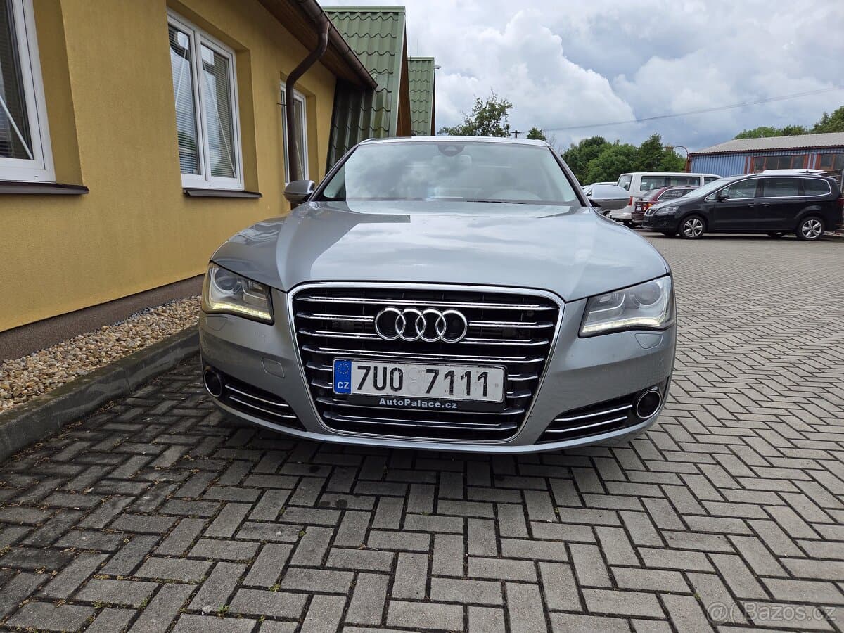 2010 Audi A8 - 5