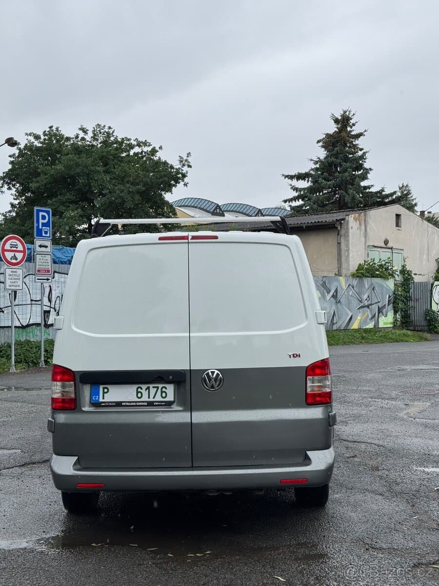 2011 Volkswagen TRANSPORTER - 5