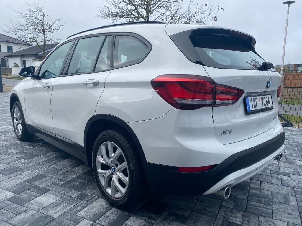 2021 BMW X1 - 5