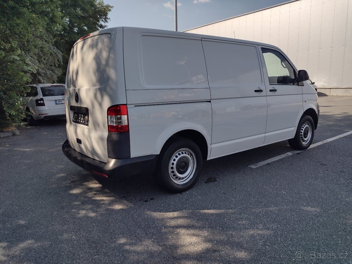 2013 Volkswagen TRANSPORTER - 5