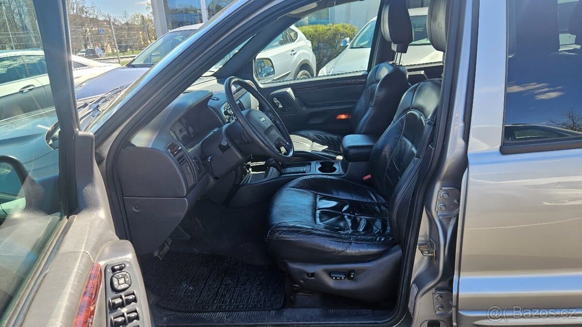 2001 Jeep CHEROKEE - 5