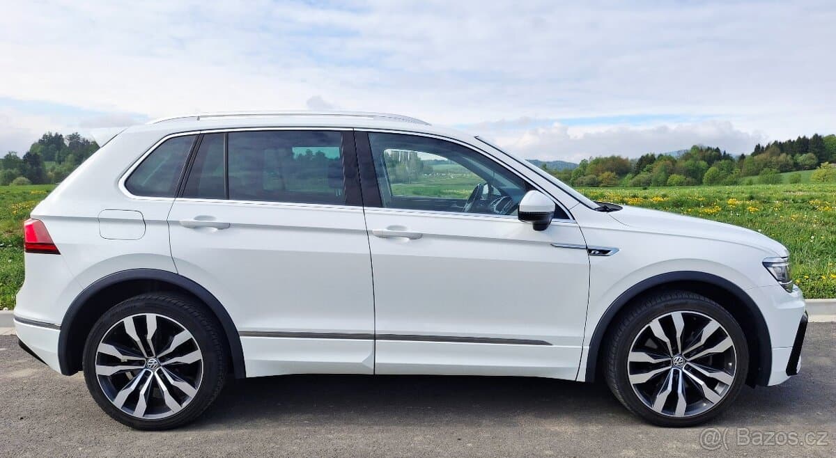 2017 Volkswagen TIGUAN - 5