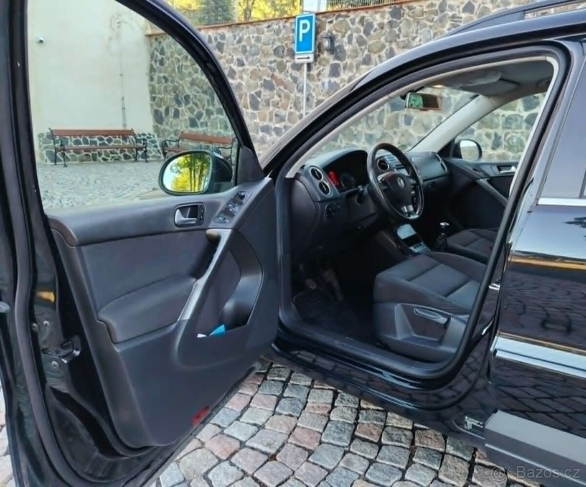 2008 Volkswagen TIGUAN - 5