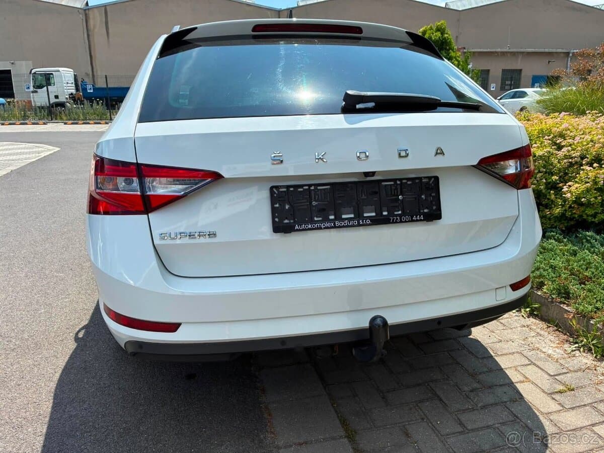 2020 Škoda SUPERB - 5