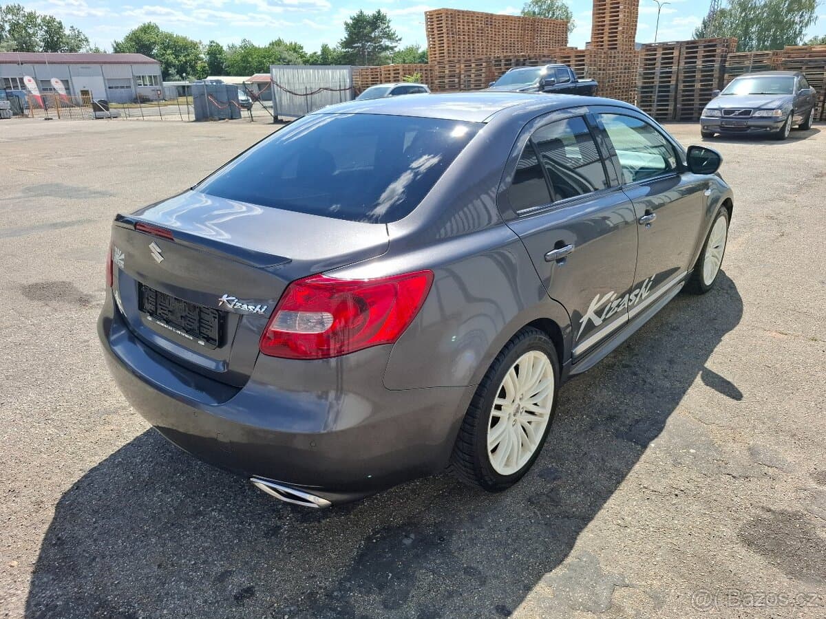 2012 Suzuki KIZASHI - 5