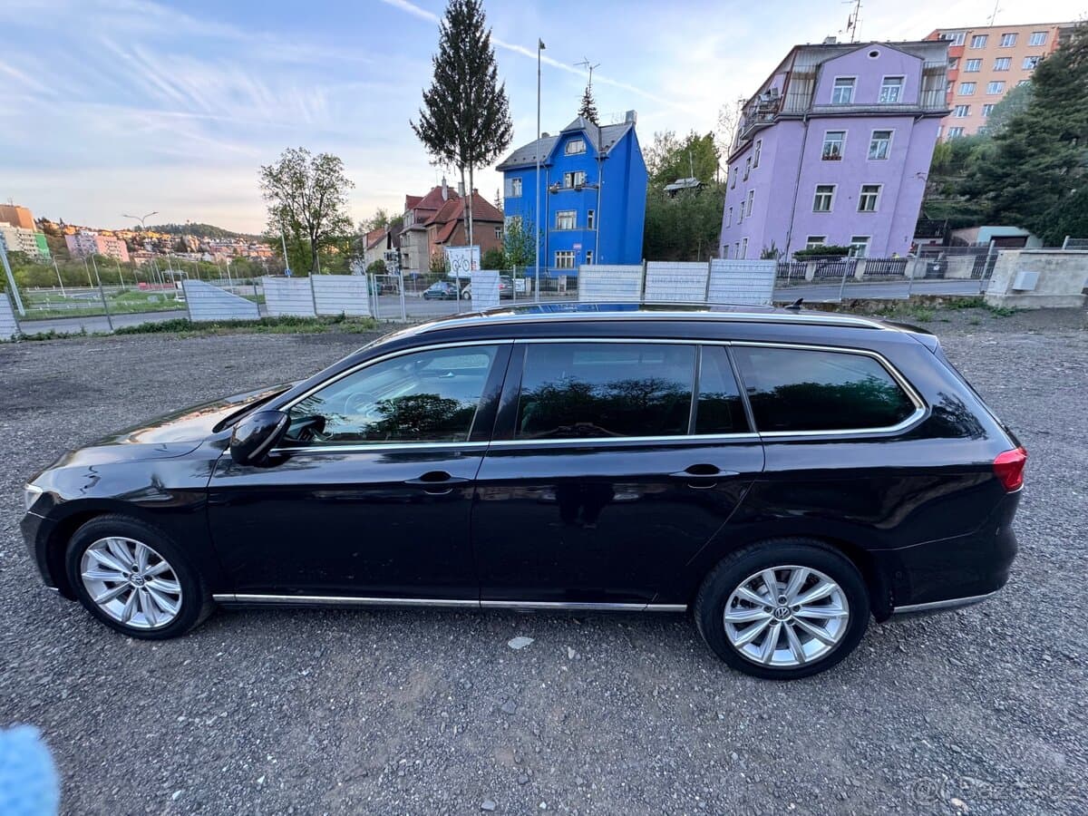 2016 Volkswagen PASSAT - 5