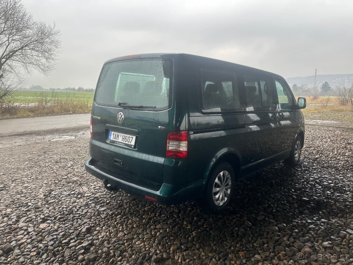 2004 Volkswagen MULTIVAN - 5
