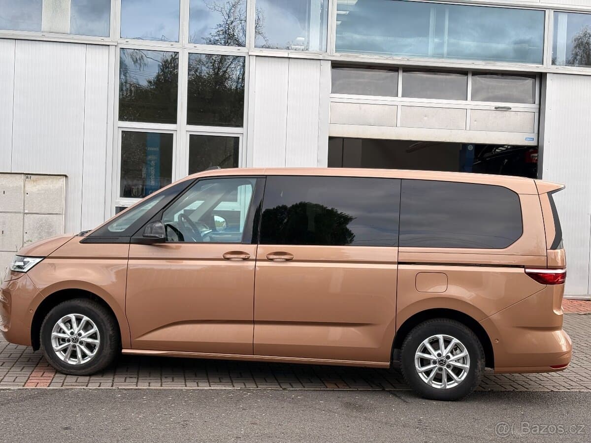 Volkswagen MULTIVAN - 5