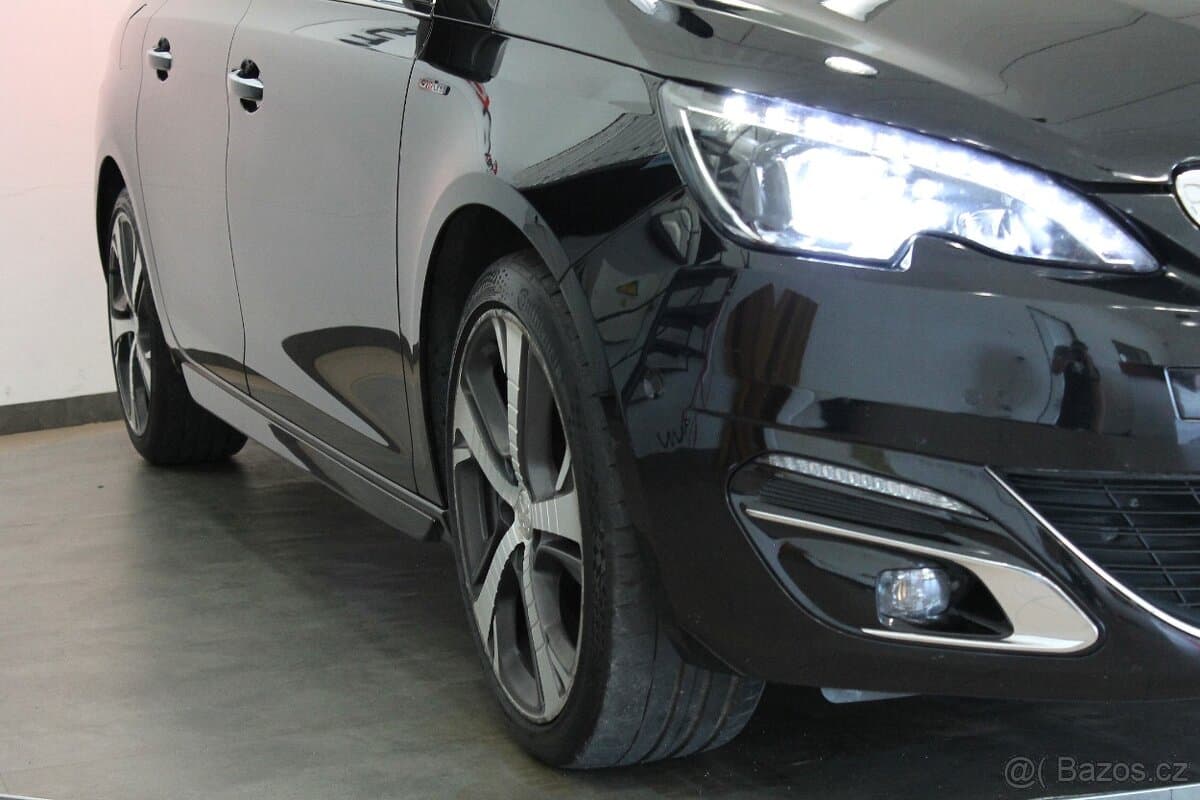 2016 Peugeot 308 - 5