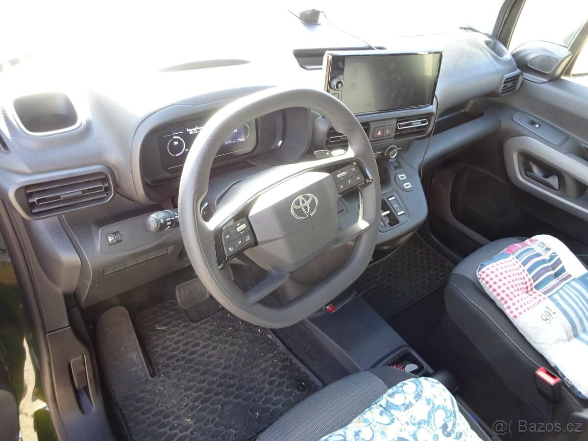 2025 Toyota PROACE - 5