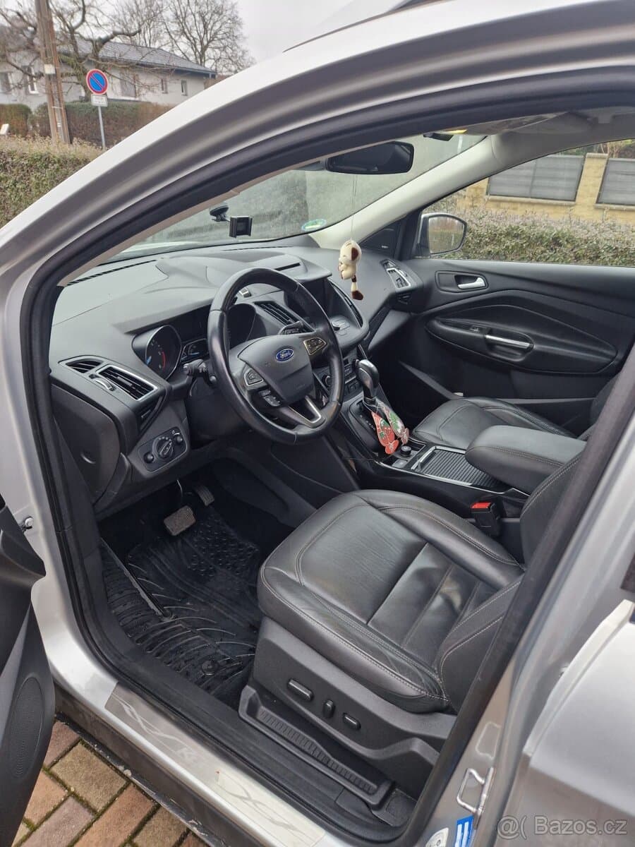 2017 Ford KUGA - 5