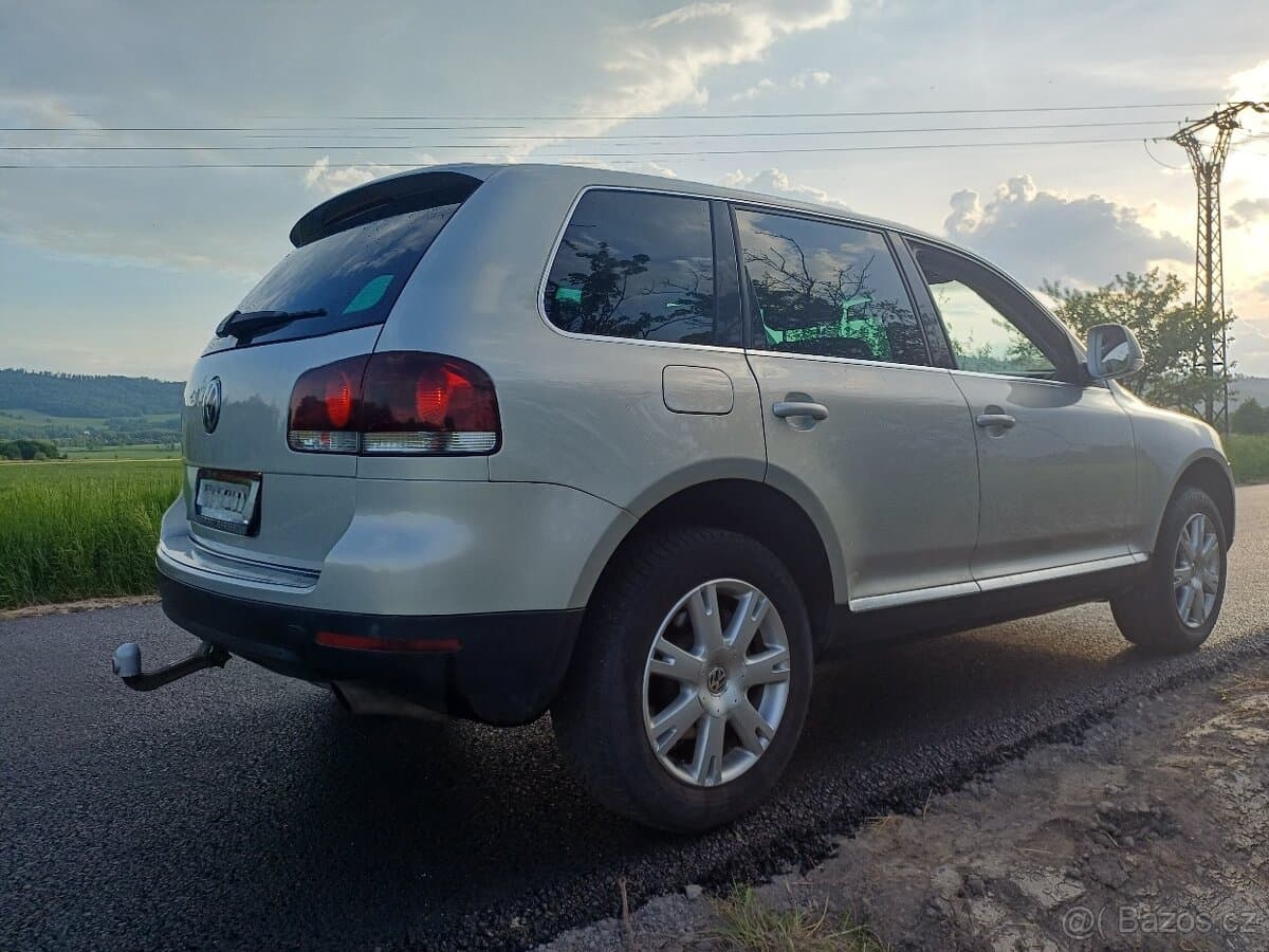 2009 Volkswagen TOUAREG - 5