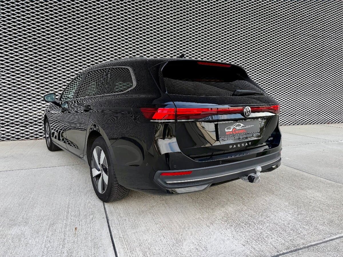 2025 Volkswagen PASSAT - 5