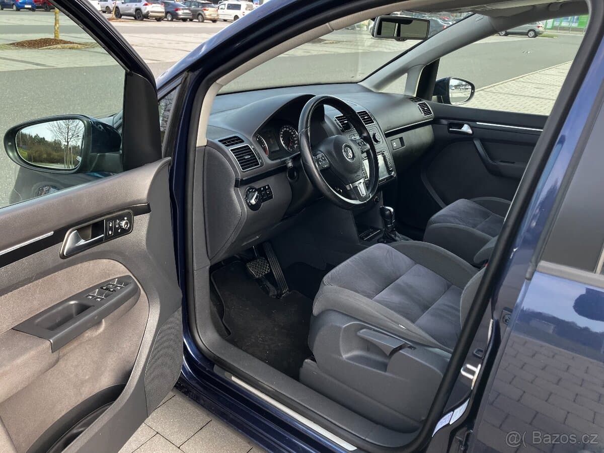 2011 Volkswagen TOURAN - 5