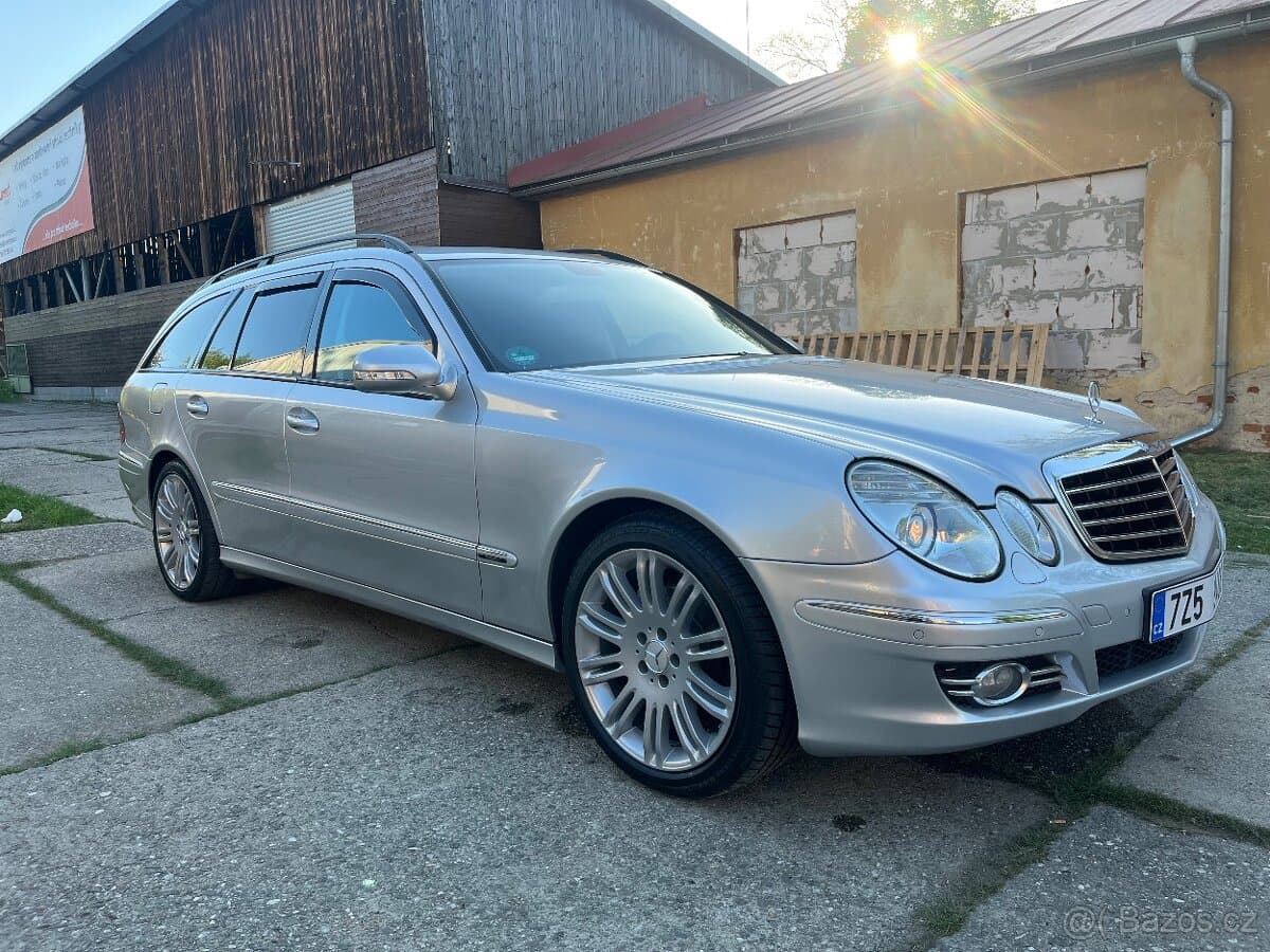 2007 Mercedes-Benz E-CLASS - 5