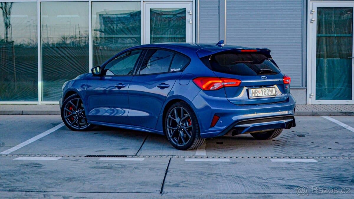 2019 Ford FOCUS - 5