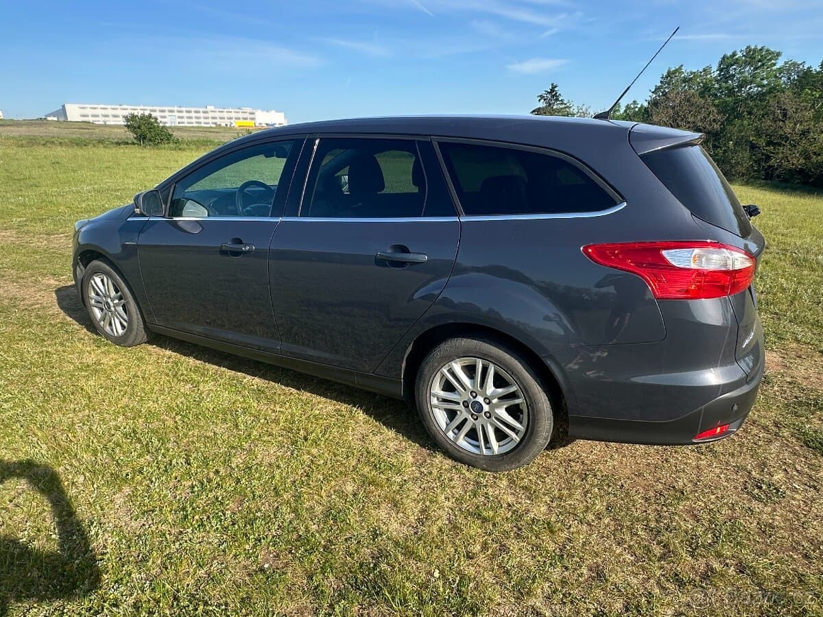 2014 Ford FOCUS - 5