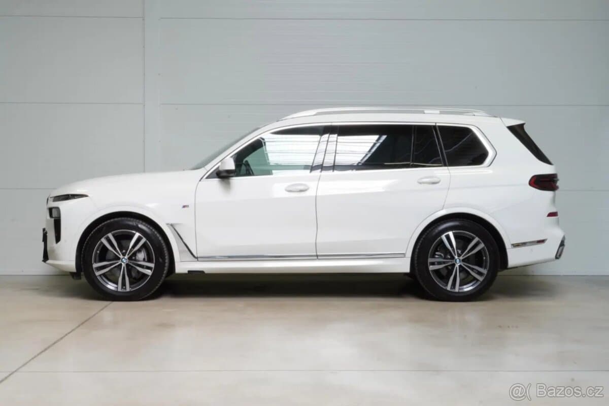 2024 BMW X7 - 5