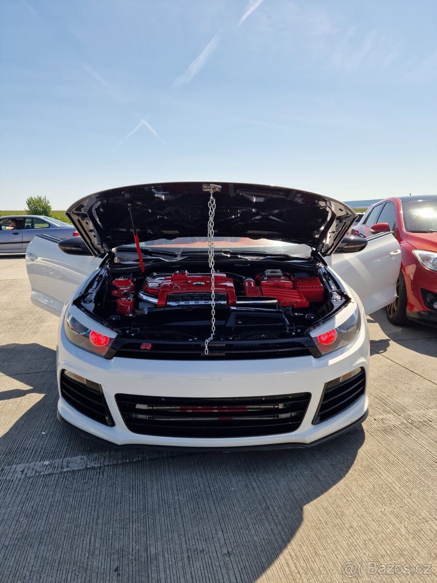 Volkswagen SCIROCCO - 5