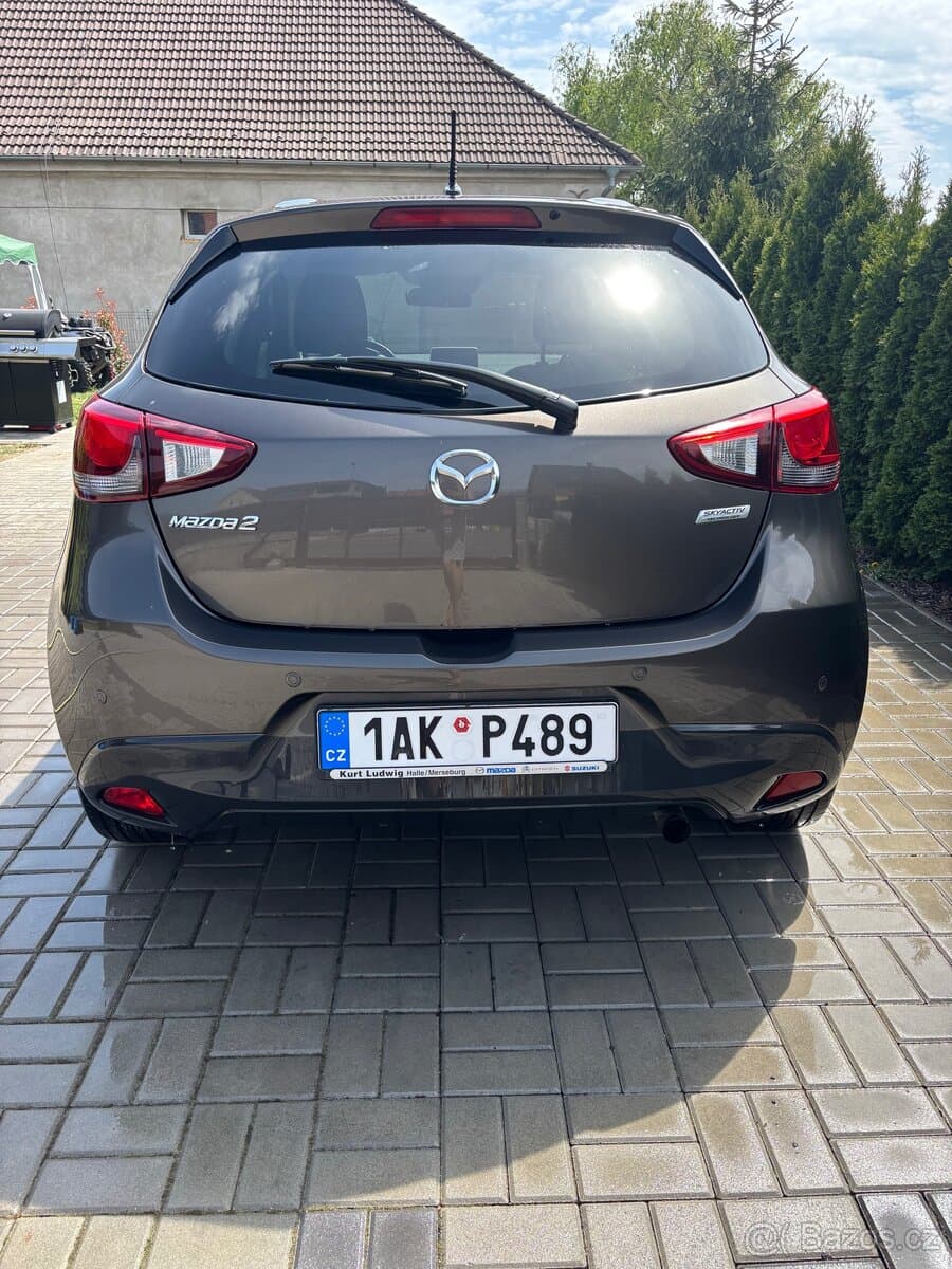 2016 Mazda 2 - 5