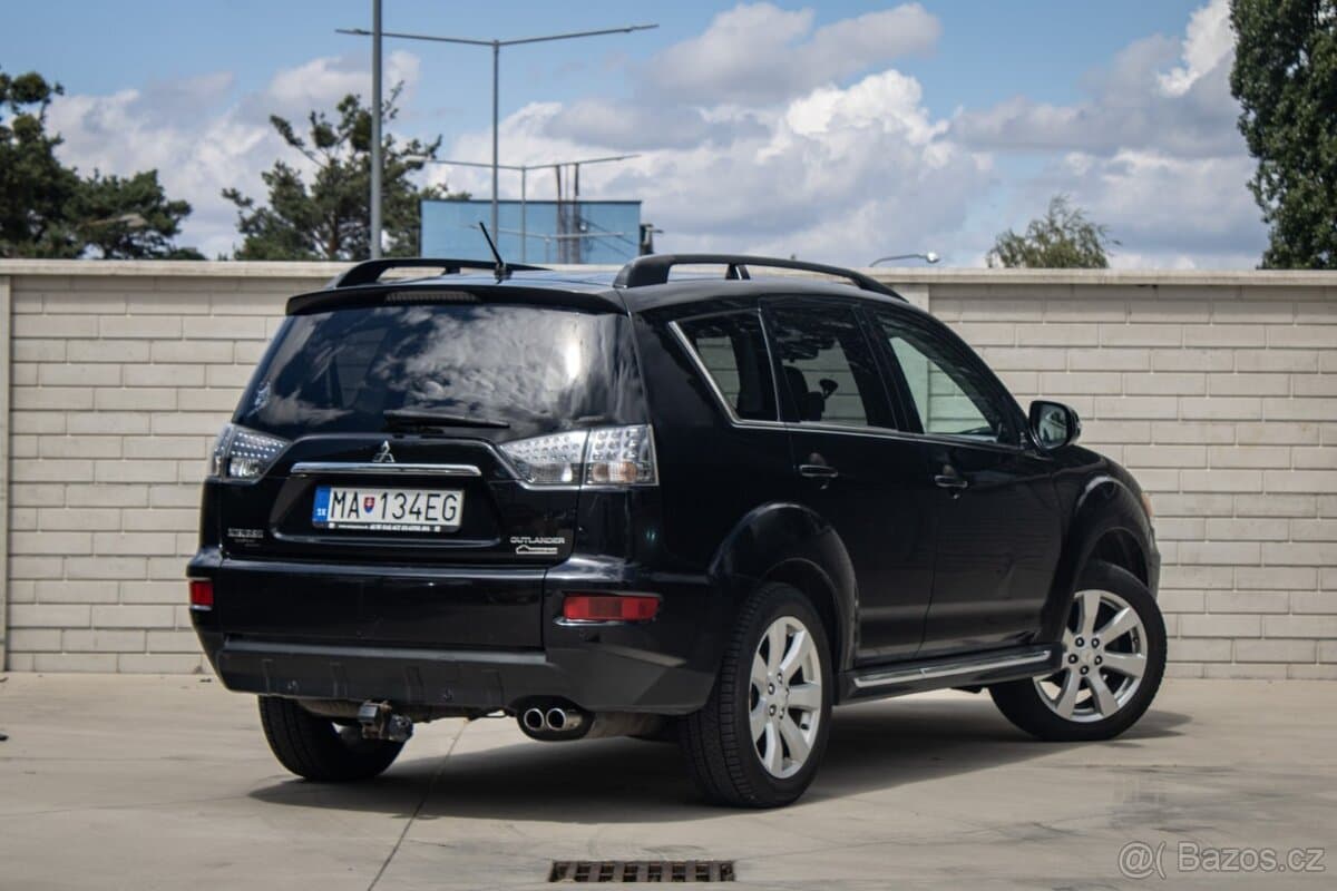 2011 Mitsubishi OUTLANDER - 5