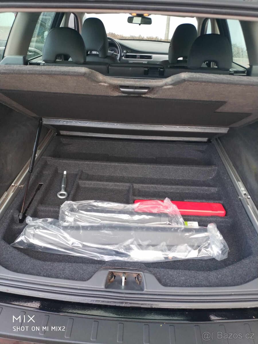2010 Volvo V70 - 5